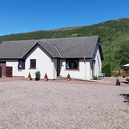 Roe Deer Cottage Near Glencoe Fort William Zewnętrze zdjęcie